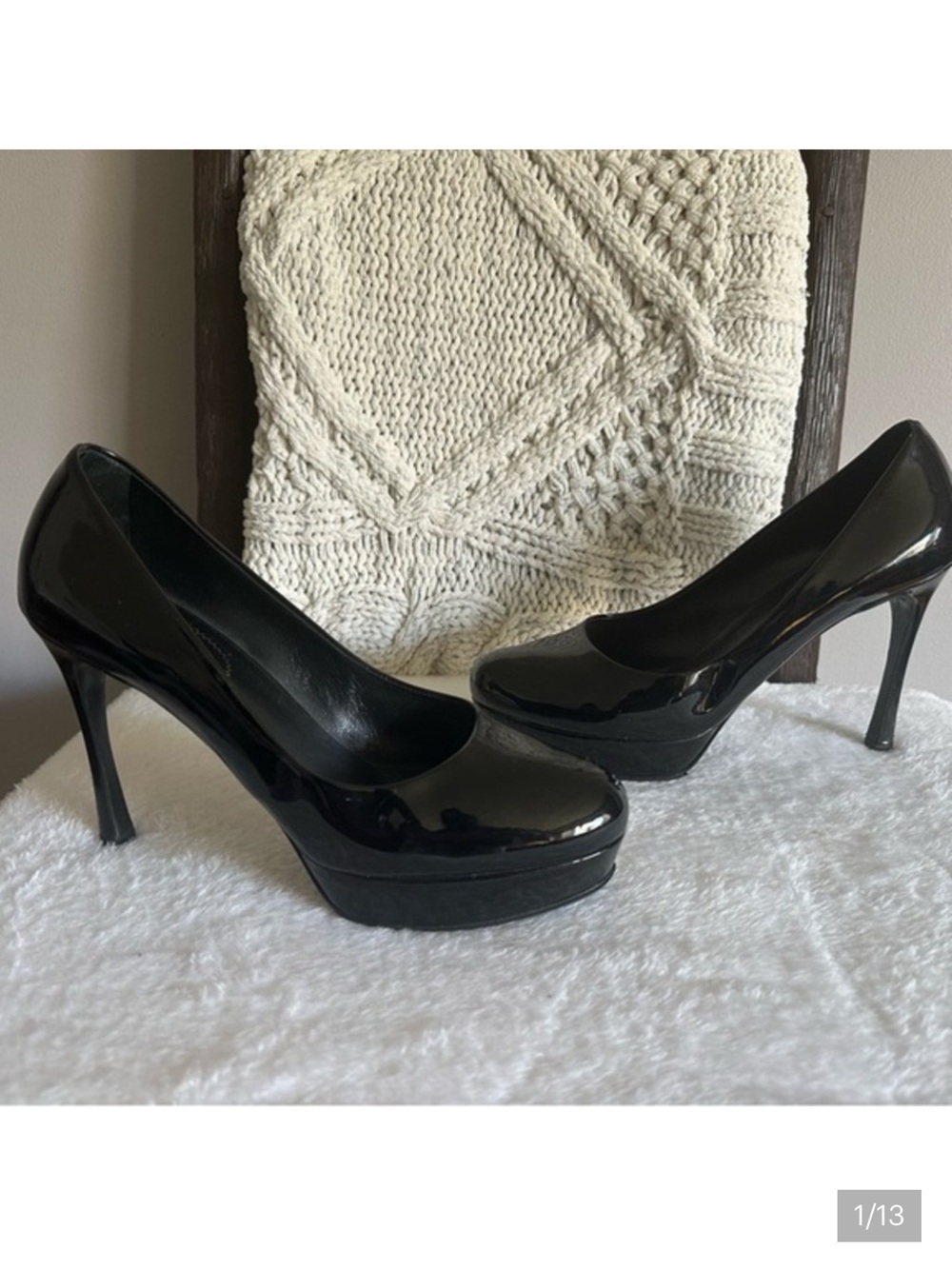 Yves Saint Laurent Shiny Black Heels